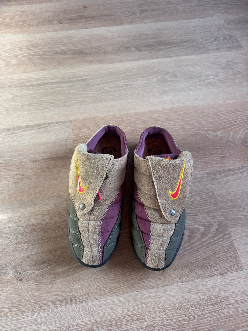 Kids of Immigrants x Nike T-90 Mule ‘Khaki University Gold